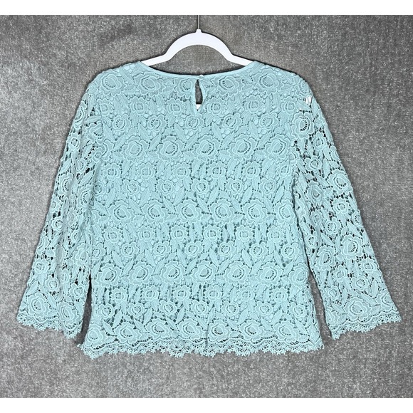 Talbots Crochet Lace Floral Overlay Top Womens Size 16 Blue Lined Keyhole Back - Picture 2 of 7